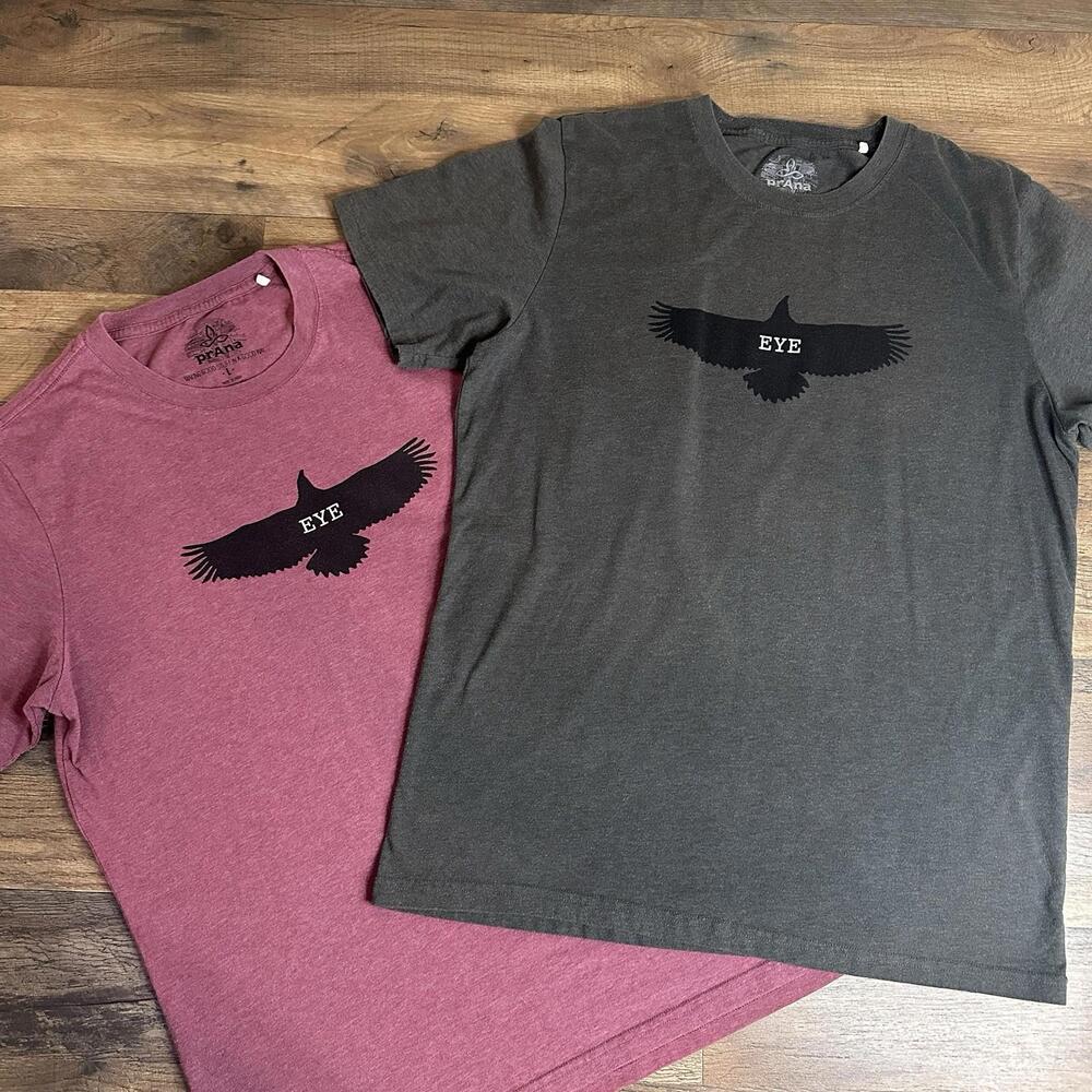 PRANA Lot of 2 Mens L Eagle EYE Tee Short Sleeve Crew Neck Gray and Red Heather
